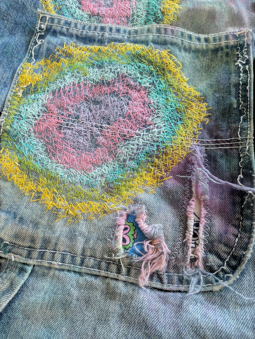 Naoshima (art island) overalls.